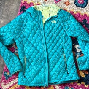 The North Face Women’s Teal Quilted Hooded Jacket